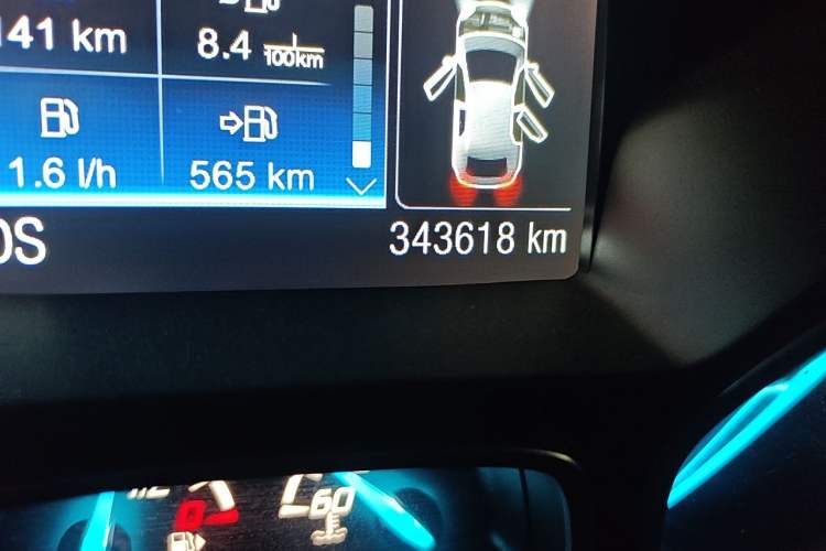 Used Ford Kuga 2013 2.0L GTDi Four-Wheel-Drive Sport Model Odometer Close Up