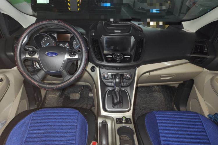 Used Ford Kuga 2013 2.0L GTDi Four-Wheel Drive Premium Model Center Console