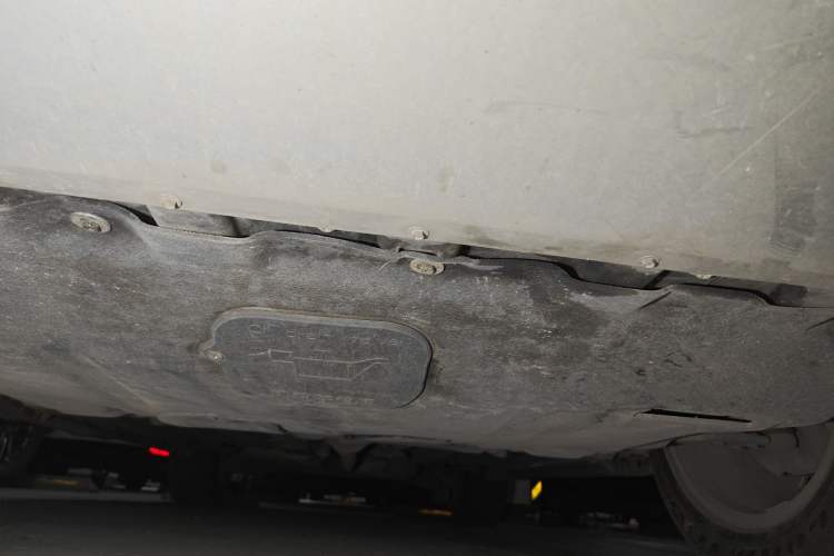 Used Ford Kuga 2013 2.0L GTDi Four-Wheel Drive Premium Model Chassis Front