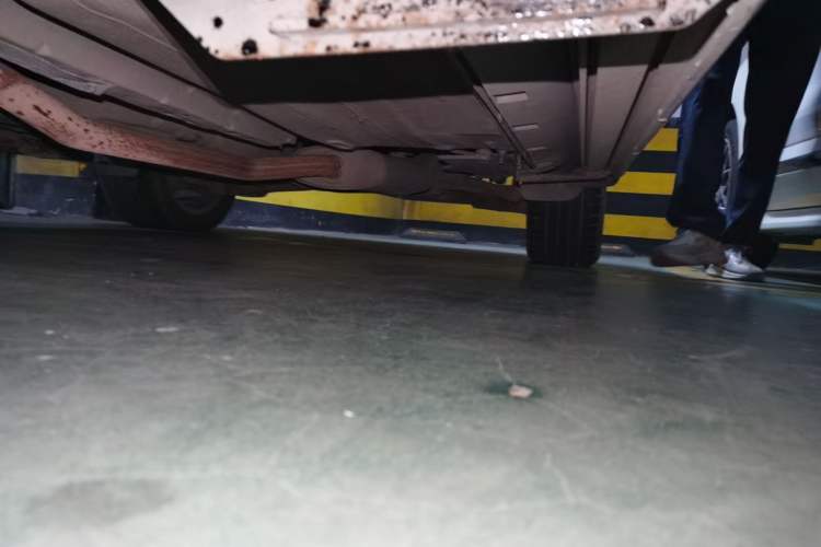 Used Ford Kuga 2013 1.6L GTDi Two-Wheel-Drive Comfort Model Chassis Front Left