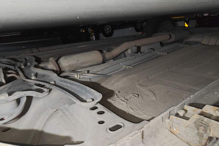 Used Ford Kuga 2013 2.0L GTDi Four-Wheel Drive Premium Model Chassis Front Right
