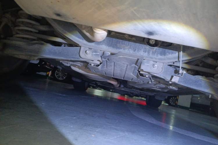 Used Ford Kuga 2013 2.0L GTDi Four-Wheel-Drive Elite Model Chassis Rear