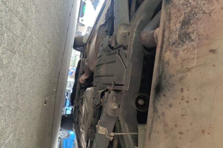 Used Ford Kuga 2013 2.0L GTDi Four-Wheel-Drive Sport Model Chassis Rear