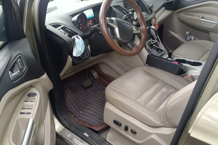 Used Ford Kuga 2013 1.6L GTDi 4x4 Elite Model Driver Seat