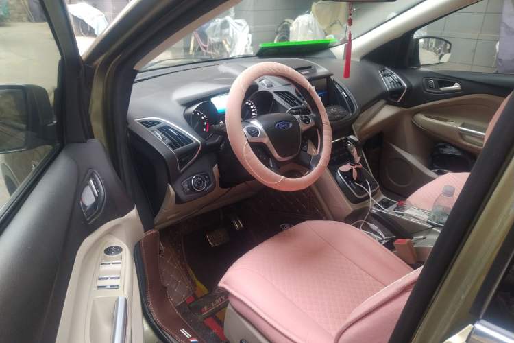 Used Ford Kuga 2013 1.6L GTDi 4x4 Elite Model Driver Seat