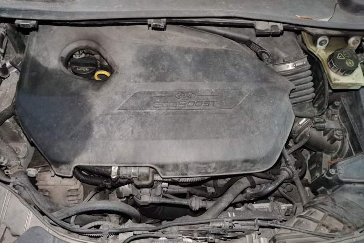 Used Ford Kuga 2013 1.6L GTDi Two-Wheel-Drive Comfort Model Engine Bay