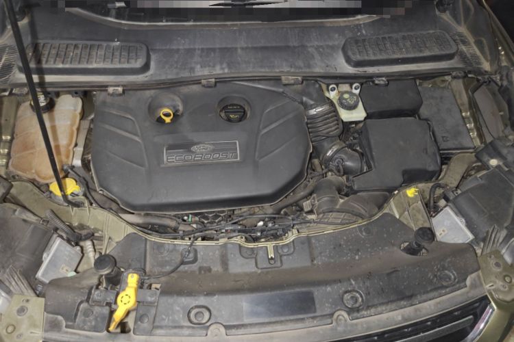 Used Ford Kuga 2013 2.0L GTDi Four-Wheel Drive Premium Model Engine Bay
