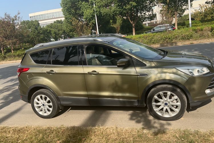 Used Ford Kuga 2013 1.6L GTDi 4x4 Elite Model Exterior 2