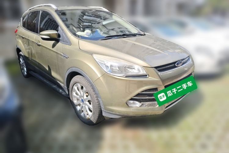 Used Ford Kuga 2013 1.6L GTDi 4x4 Elite Model Front Right 45 Deg