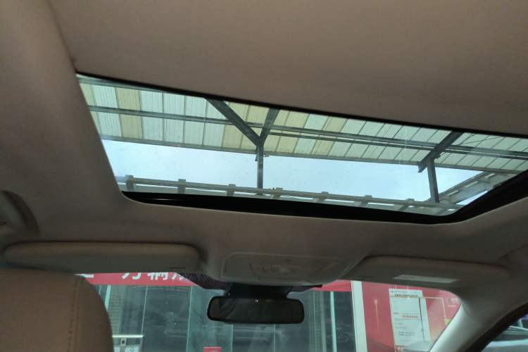 Used Ford Kuga 2013 2.0L GTDi Four-Wheel Drive Premium Model Headliner