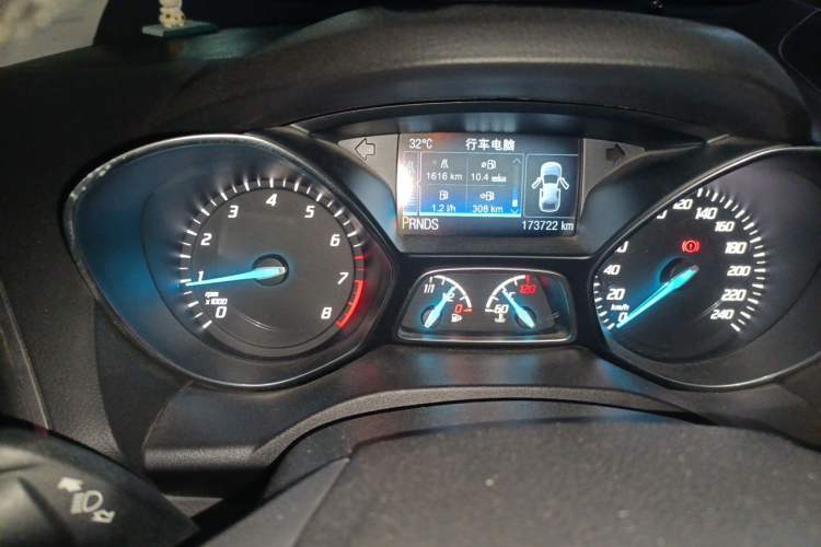 Used Ford Kuga 2013 2.0L GTDi Four-Wheel-Drive Elite Model Instrument Cluster