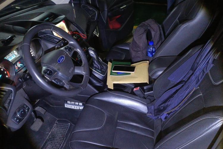 Used Ford Kuga 2013 2.0L GTDi Four-Wheel-Drive Elite Model Left Front Seat