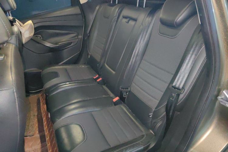 Used Ford Kuga 2013 1.6L GTDi Two-Wheel-Drive Trend Model Left Rear Seat