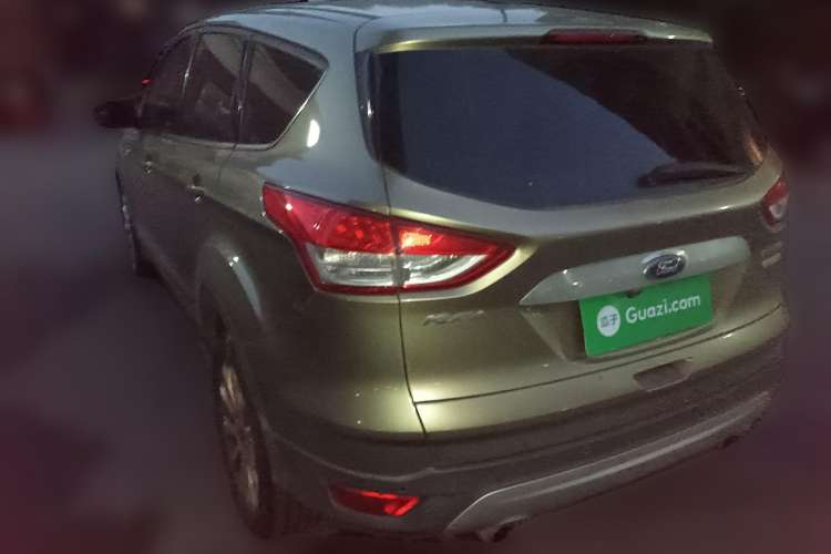 Used Ford Kuga 2013 1.6L GTDi Two-Wheel-Drive Trend Model Rear Left 45 Deg