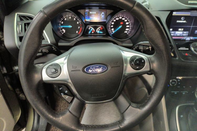 Used Ford Kuga 2013 2.0L GTDi Four-Wheel Drive Premium Model Steering Wheel