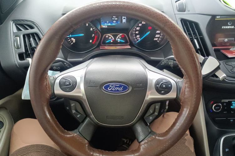 Used Ford Kuga 2013 1.6L GTDi 4x4 Elite Model Steering Wheel