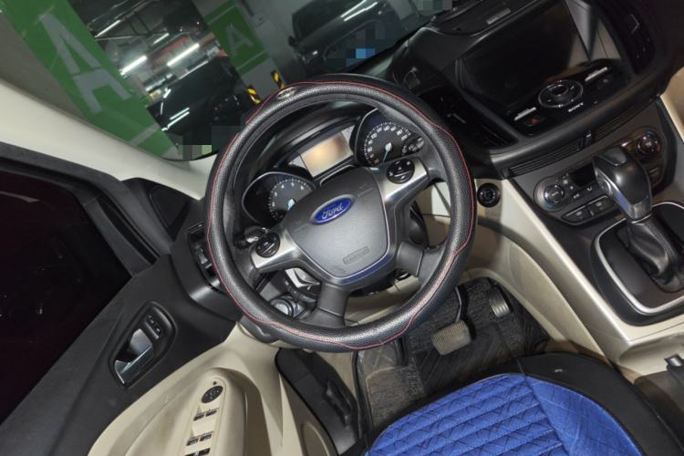 Used Ford Kuga 2013 2.0L GTDi Four-Wheel Drive Premium Model Steering Wheel