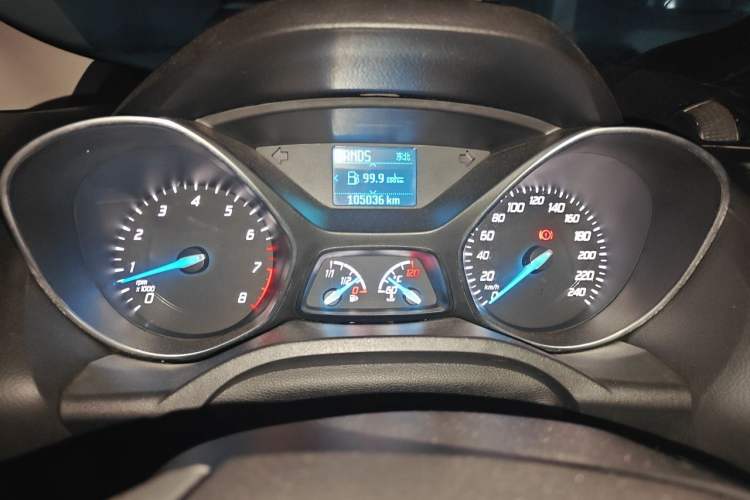Used Ford Kuga 2013 1.6L GTDi Two-Wheel-Drive Trend Model Instrument Cluster