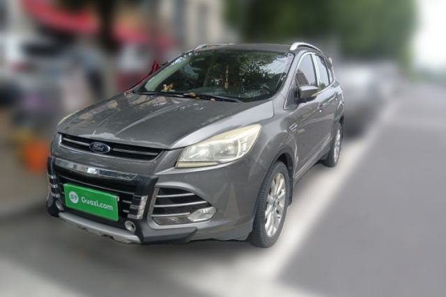 Ojetý Ford Kuga 2013 1.6L GTDi 4x4 Elite Model