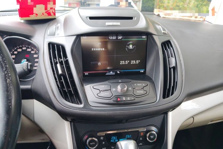 Used Ford Kuga 2013 2.0L GTDi Four-Wheel-Drive Elite Model Audio And AC Panel