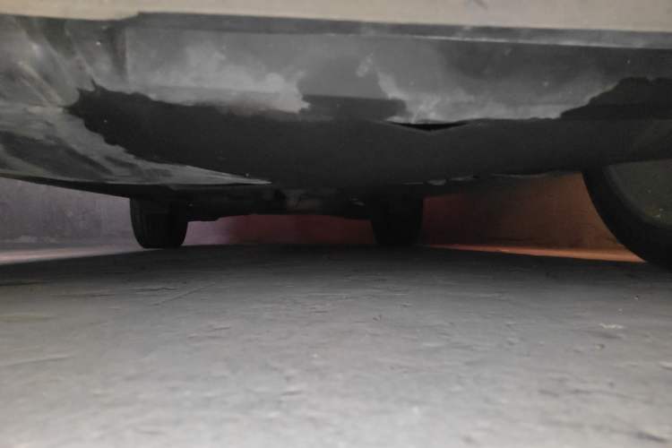 Used Ford Kuga 2013 2.0L GTDi Four-Wheel-Drive Sport Model Chassis Front
