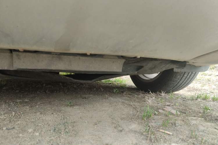 Used Ford Kuga 2013 1.6L GTDi Two-Wheel-Drive Trend Model Chassis Front Left