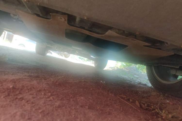Used Ford Kuga 2013 2.0L GTDi Four-Wheel-Drive Sport Model Chassis Front