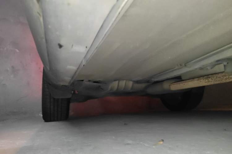 Used Ford Kuga 2013 2.0L GTDi Four-Wheel-Drive Sport Model Chassis Front Right