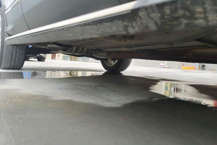 Used Ford Kuga 2013 2.0L GTDi Four-Wheel-Drive Elite Model Chassis Front Right
