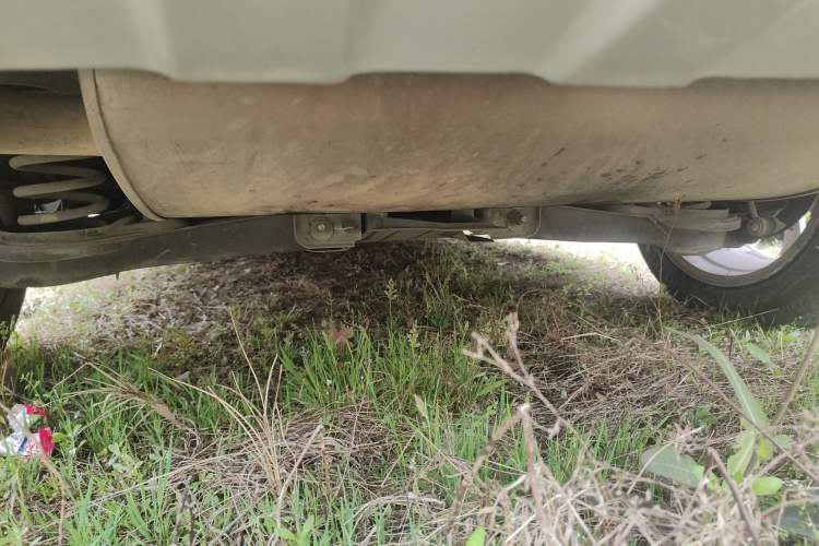 Used Ford Kuga 2013 1.6L GTDi Two-Wheel-Drive Trend Model Chassis Rear