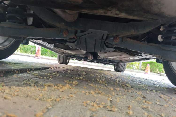 Used Ford Kuga 2013 1.6L GTDi Two-Wheel-Drive Trend Model Chassis Rear