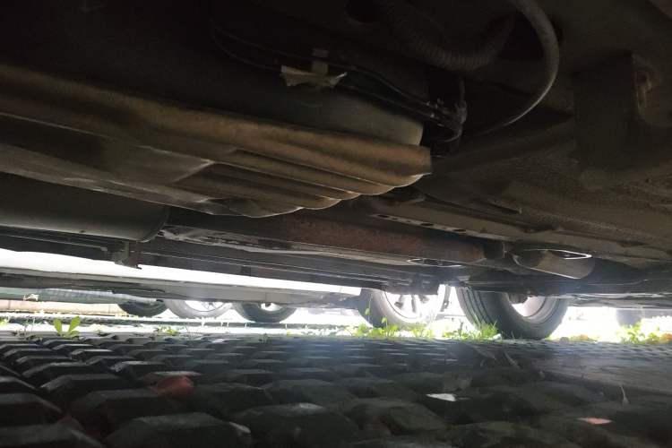 Used Ford Kuga 2013 2.0L GTDi Four-Wheel-Drive Elite Model Chassis Rear Right