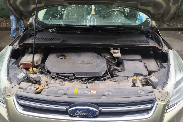 Used Ford Kuga 2013 1.6L GTDi 4x4 Elite Model Engine Bay