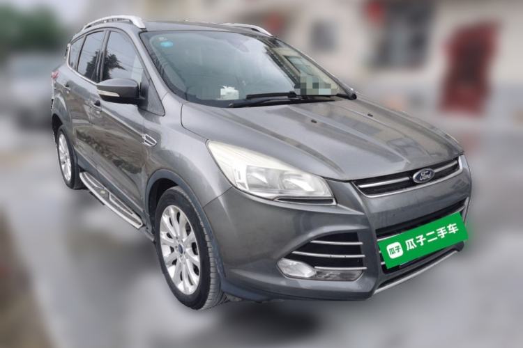 Used Ford Kuga 2013 2.0L GTDi Four-Wheel-Drive Elite Model Front Right 45 Deg