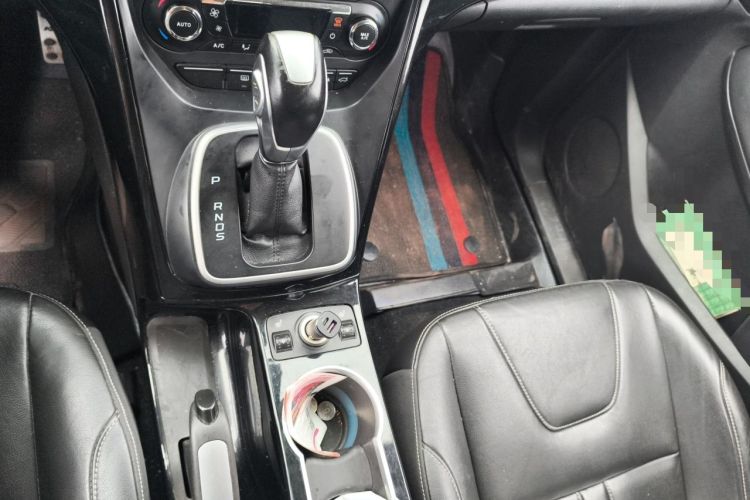Used Ford Kuga 2013 2.0L GTDi Four-Wheel-Drive Sport Model Gear Lever