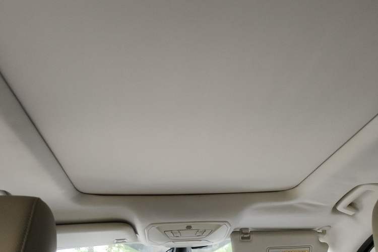 Used Ford Kuga 2013 1.6L GTDi 4x4 Elite Model Headliner