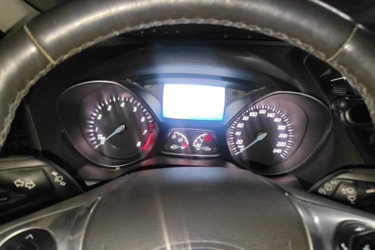 Used Ford Kuga 2013 2.0L GTDi Four-Wheel-Drive Sport Model Instrument Cluster