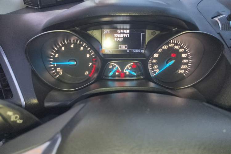 Used Ford Kuga 2013 2.0L GTDi Four-Wheel-Drive Sport Model Instrument Cluster
