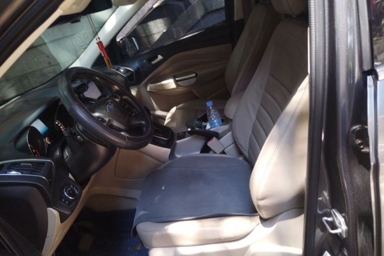 Used Ford Kuga 2013 2.0L GTDi Four-Wheel Drive Premium Model Left Front Seat