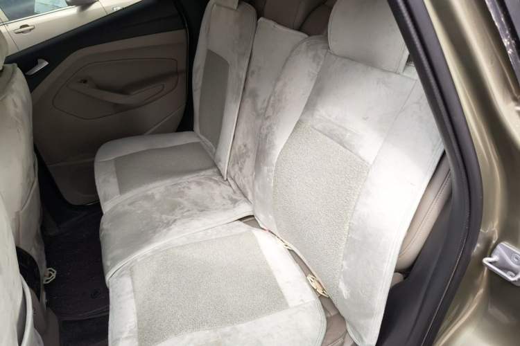 Used Ford Kuga 2013 2.0L GTDi Four-Wheel Drive Premium Model Left Rear Seat