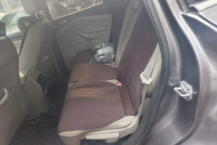 Used Ford Kuga 2013 2.0L GTDi Four-Wheel Drive Premium Model Left Rear Seat