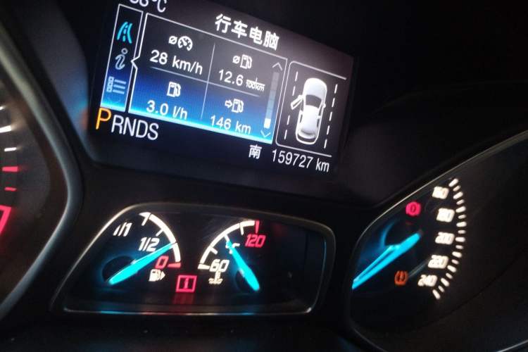 Used Ford Kuga 2013 2.0L GTDi Four-Wheel Drive Premium Model Odometer Close Up