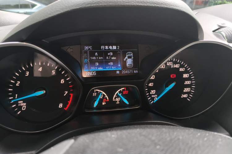 Used Ford Kuga 2013 1.6L GTDi 4x4 Elite Model Odometer Close Up
