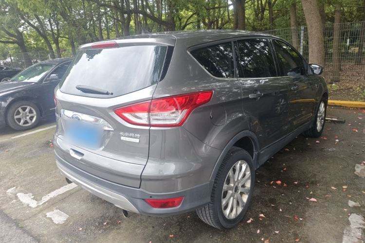 Used Ford Kuga 2013 1.6L GTDi Two-Wheel-Drive Trend Model Rear Right 45 Deg
