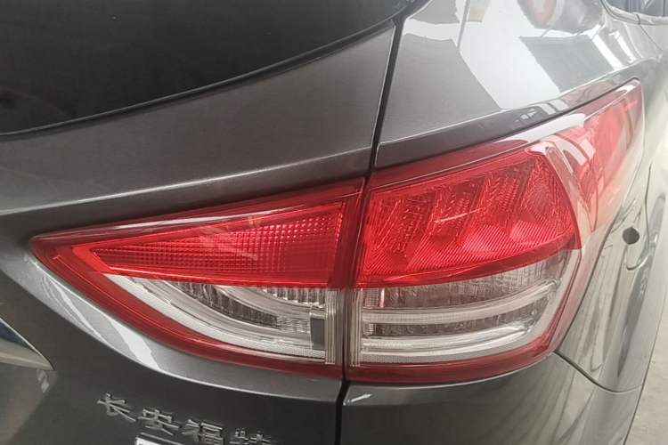 Used Ford Kuga 2013 1.6L GTDi 4x4 Elite Model Right Rear Taillight