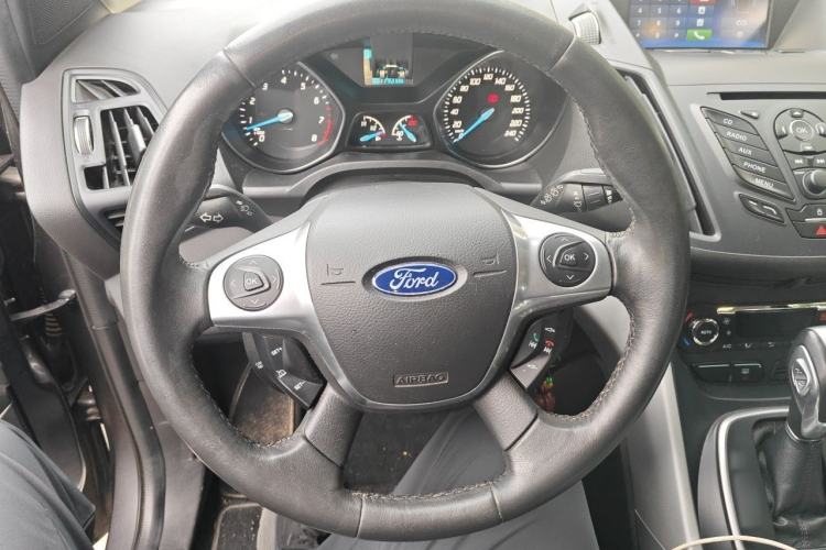 Used Ford Kuga 2013 1.6L GTDi Two-Wheel-Drive Trend Model Steering Wheel