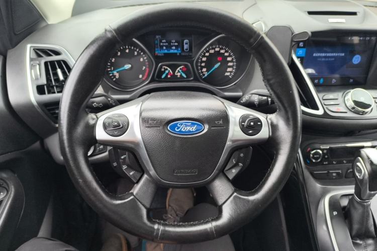 Used Ford Kuga 2013 2.0L GTDi Four-Wheel-Drive Sport Model Steering Wheel
