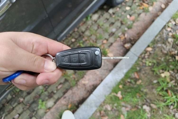 Used Ford Kuga 2013 1.6L GTDi 4x4 Elite Model Vehicle Key