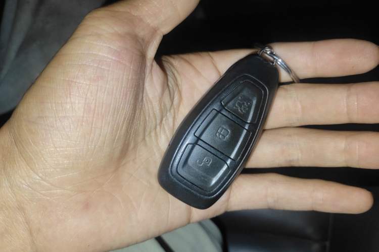 Used Ford Kuga 2013 2.0L GTDi Four-Wheel-Drive Sport Model Vehicle Key