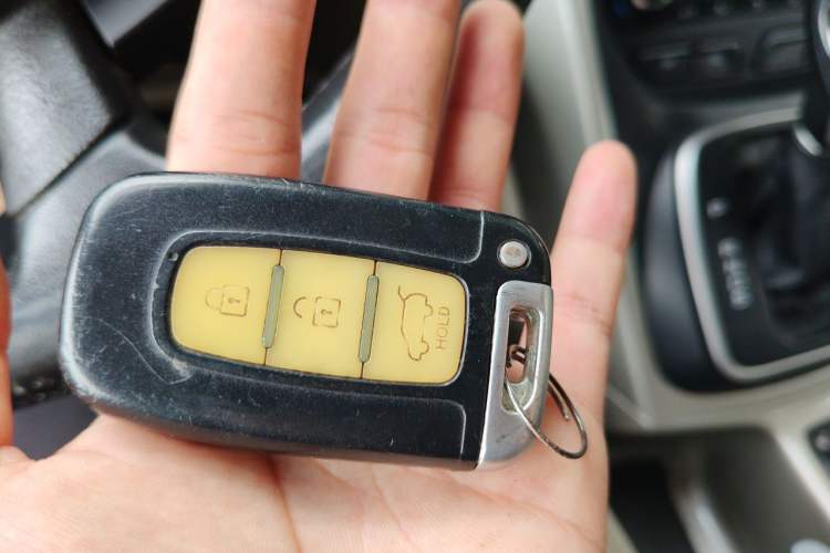 Used Ford Kuga 2013 2.0L GTDi Four-Wheel-Drive Elite Model Vehicle Key